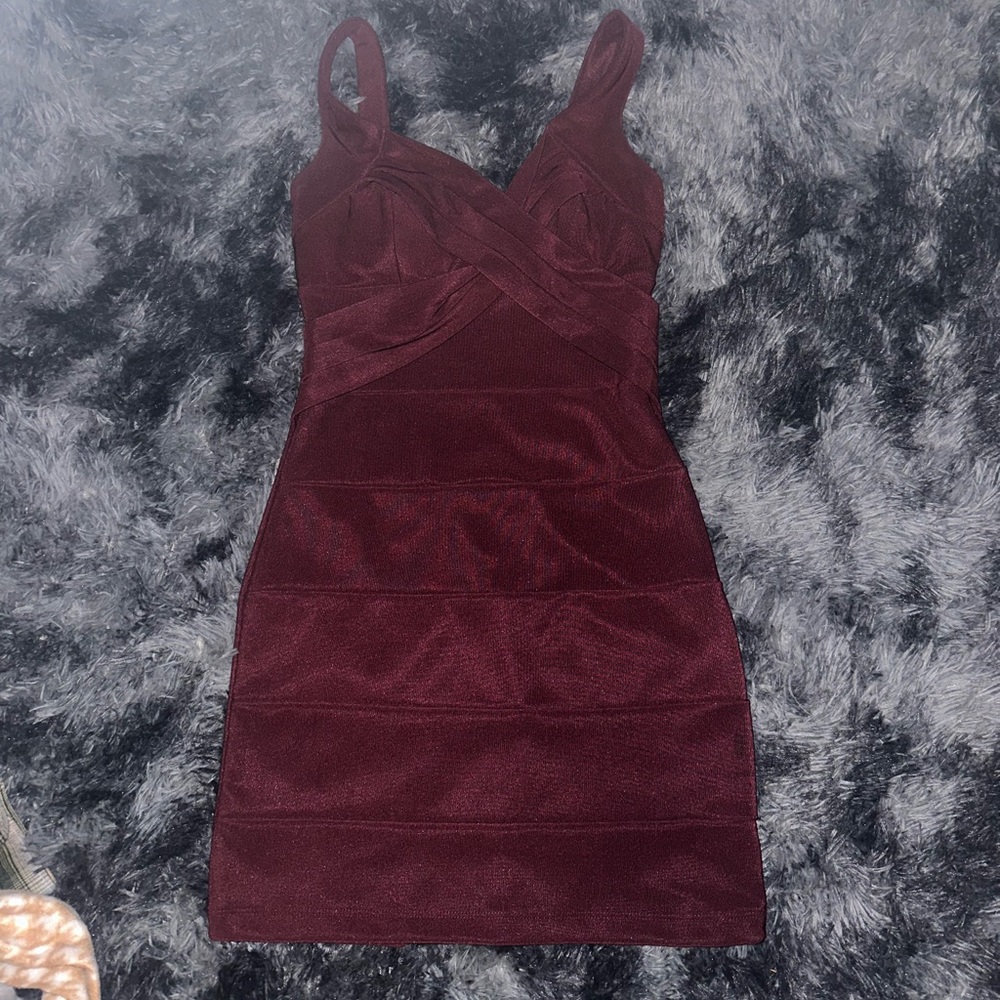 Formal fitting dress